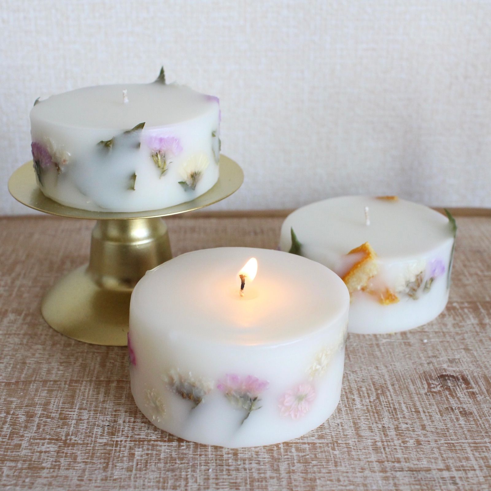 メルカリshops ボタニカルキャンドル キャンドル