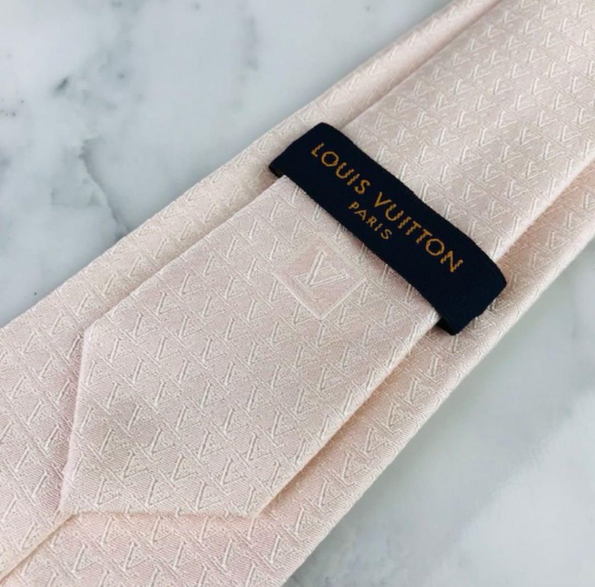 新品未使用☆LOUIS VUITTON☆ルイヴィトン・メンズ LVアイコン総柄