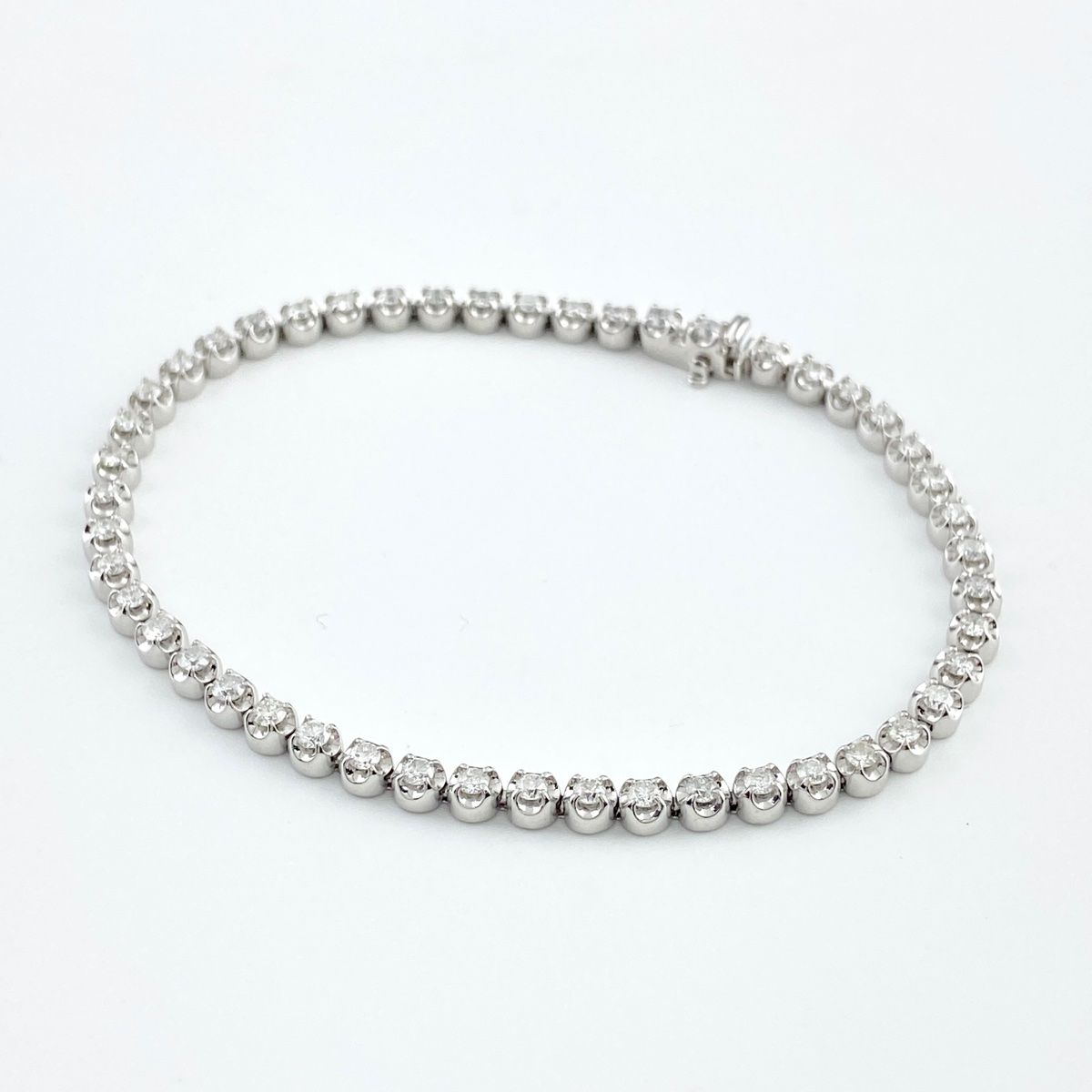 ほぼ新品 SWAROVSKI Angelic ブレスレット スワロフスキー VIP価格【SWAROVSKI】スワロフスキー ANGELIC ブレスレット