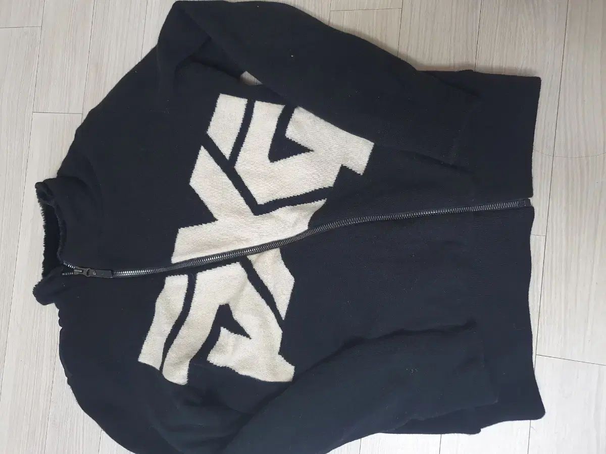 pxg パッド入りジップアップ 55 サイズ