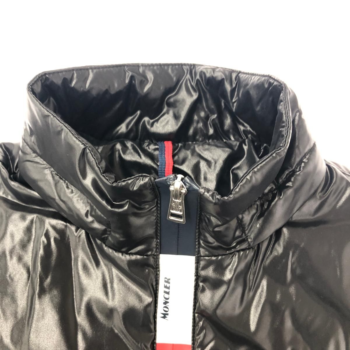 最終値下げ中 モンクレール ARGENS ナイロン ジャケット