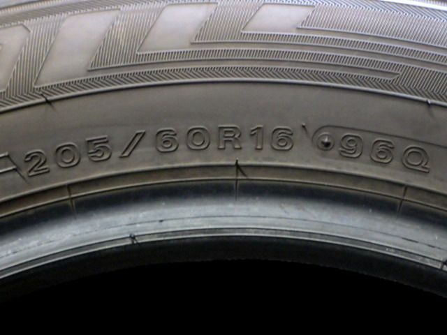 ストイックな SP802 F● ● 製造 約8.5 9部山●DUNLOP WINTERMAXX WM03●205 60R16●4本 全品本物!