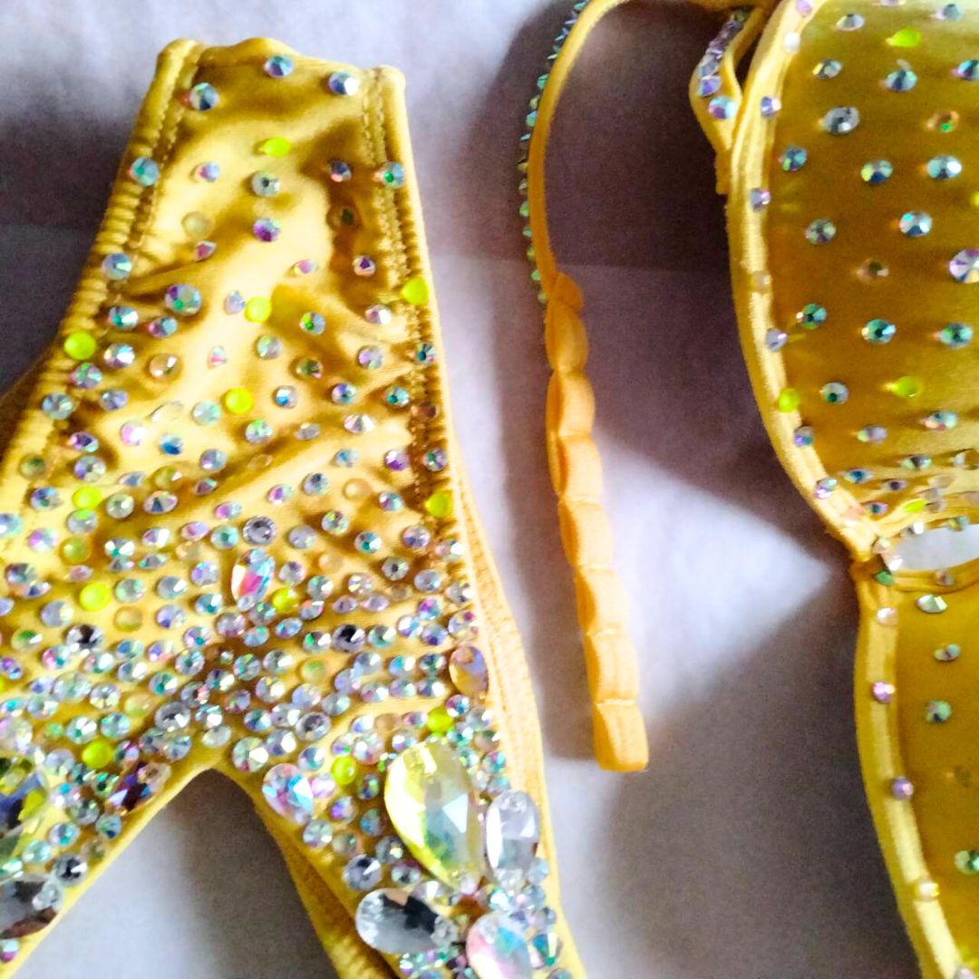 コンテスト ビキニ イエロー 2024年5月 1度着用 FWJ 規定 定番 安