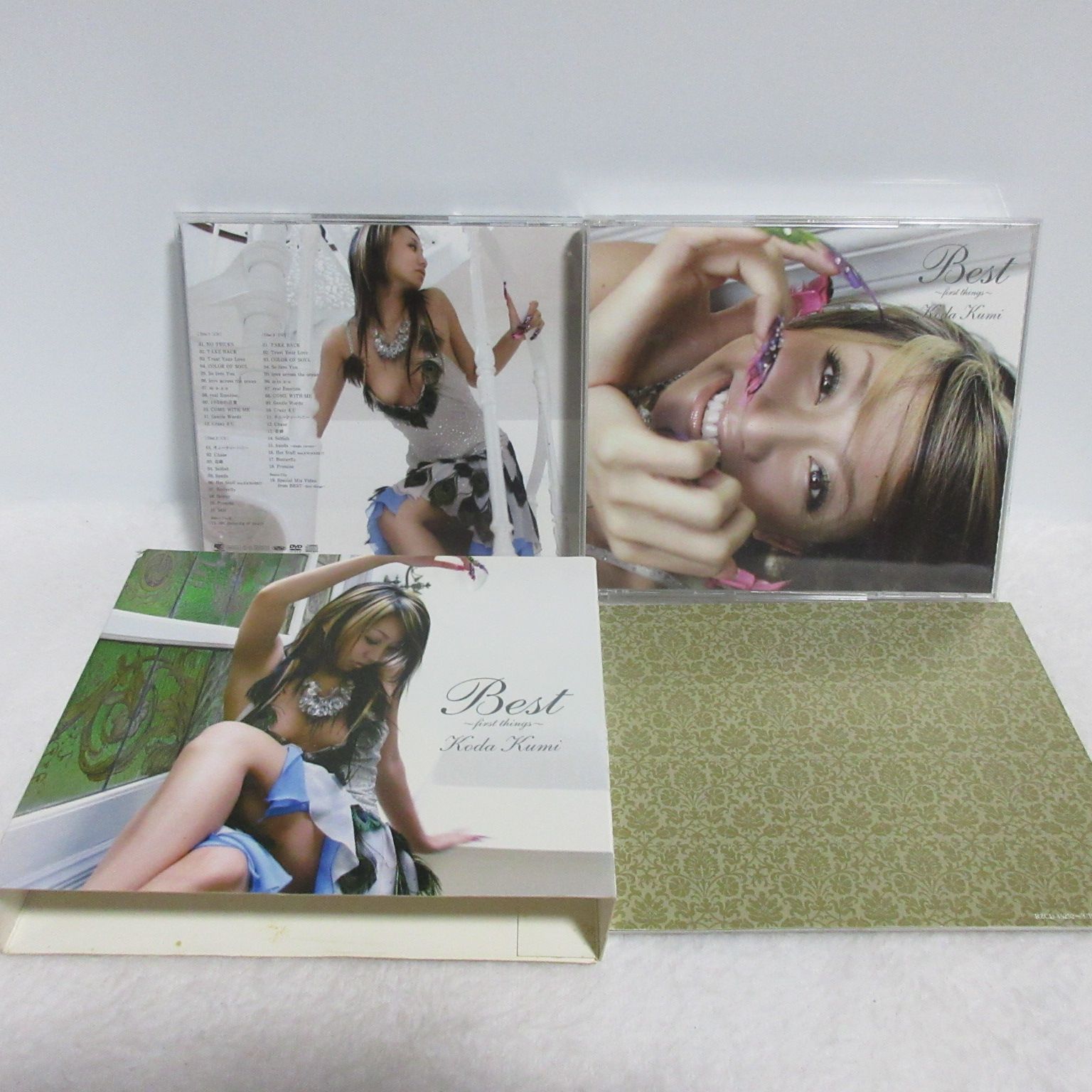 CD/DVD】倖田來未／BEST ～first things～ - メルカリ
