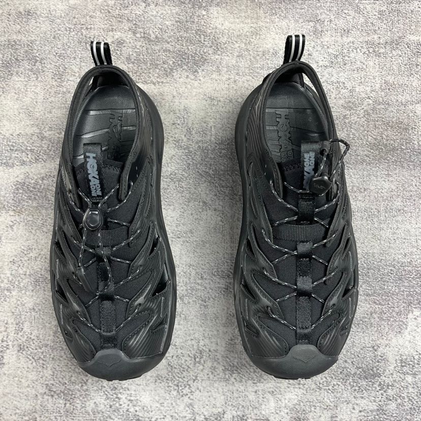 新品 未使用 ホパラ HOPARA ブラック キャッスルロック HOKA ONE ONE 