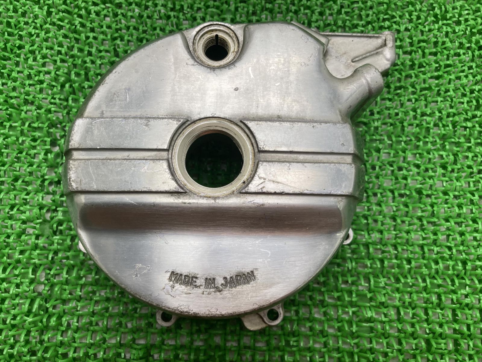 CBX250RS エンジンカバー KE5 ホンダ 純正 中古 バイク 部品 MC10 ジェネレーターカバー GB250クラブマン 割れ欠け無し 修復素材に