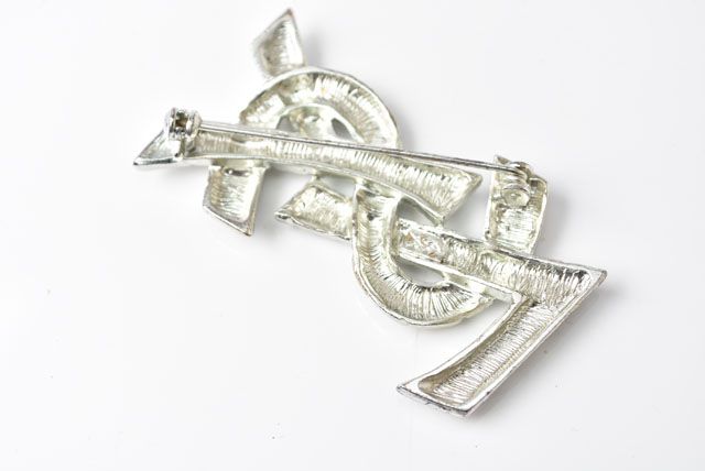 ピンバッジ YSL イブ サンローラン シルバー- サンローラン ピン