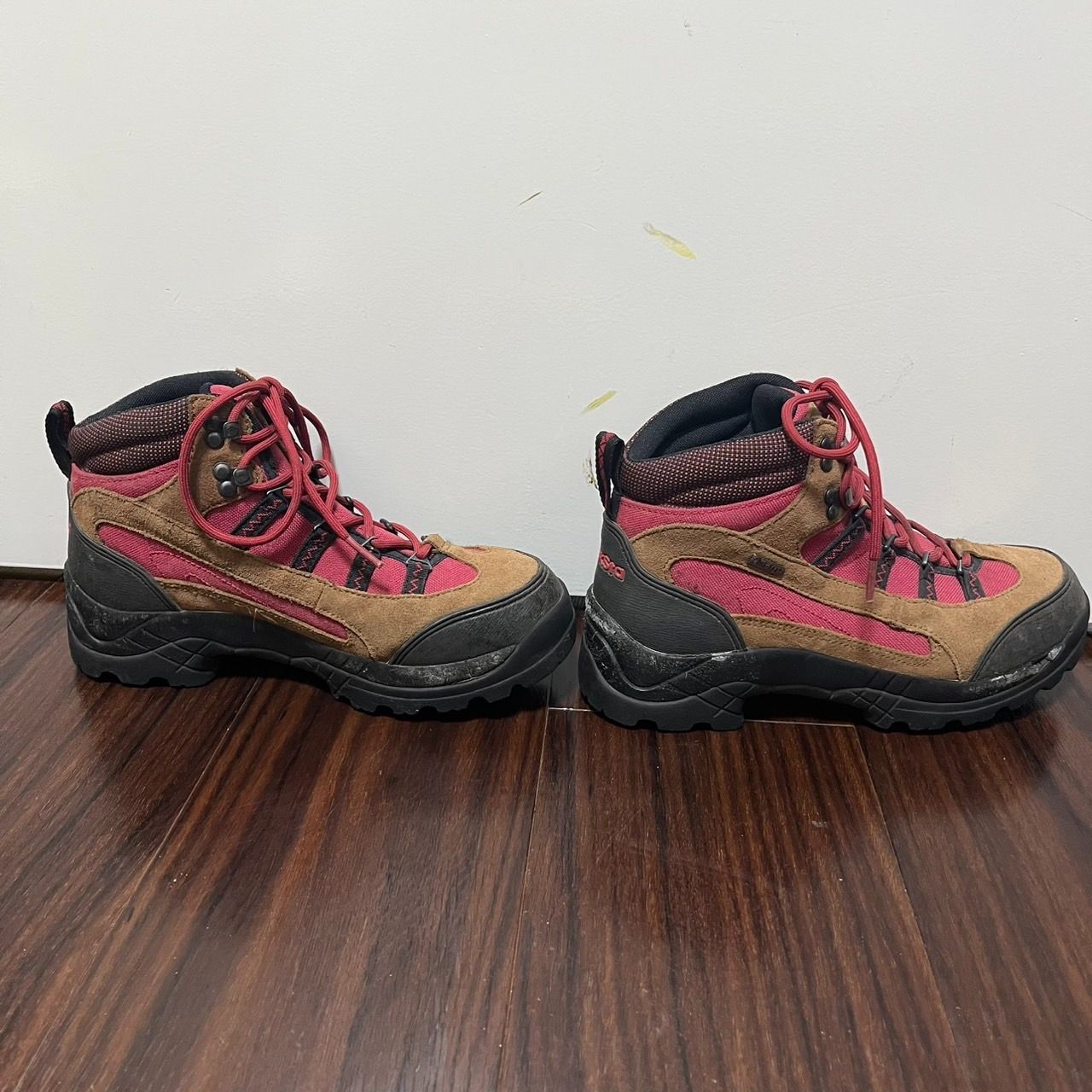 TrekSta GORE-TEX トレッキングシューズ スニーカー 24.0cm