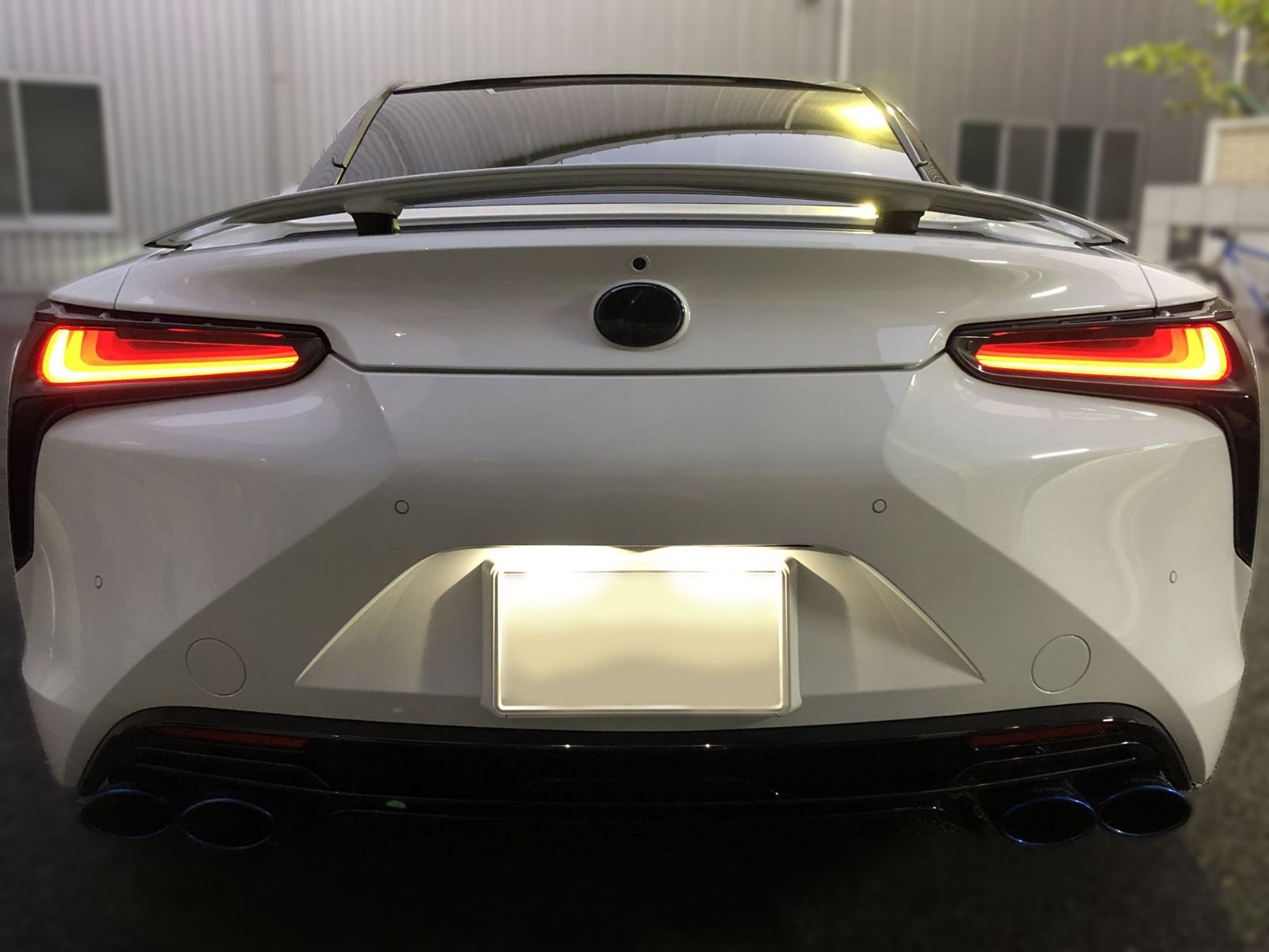 Tint+再利用できる レクサスLC テールランプ スモークフィルム LC500
