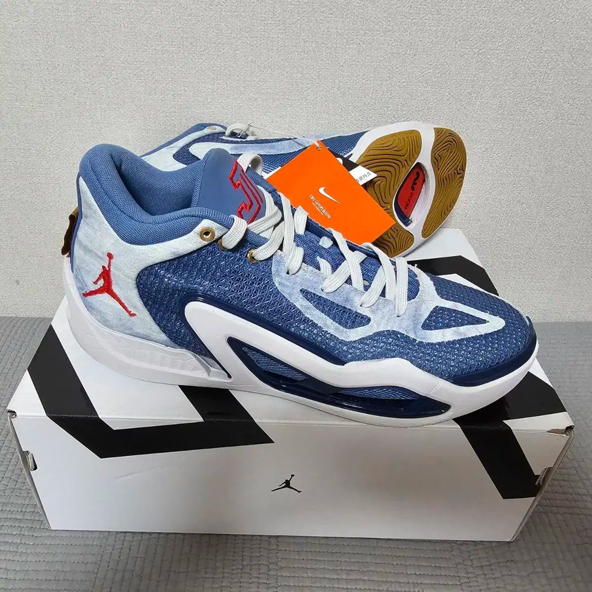 275 NIKE ナイキ バスケットシューズ ジョーダン テイタム 1