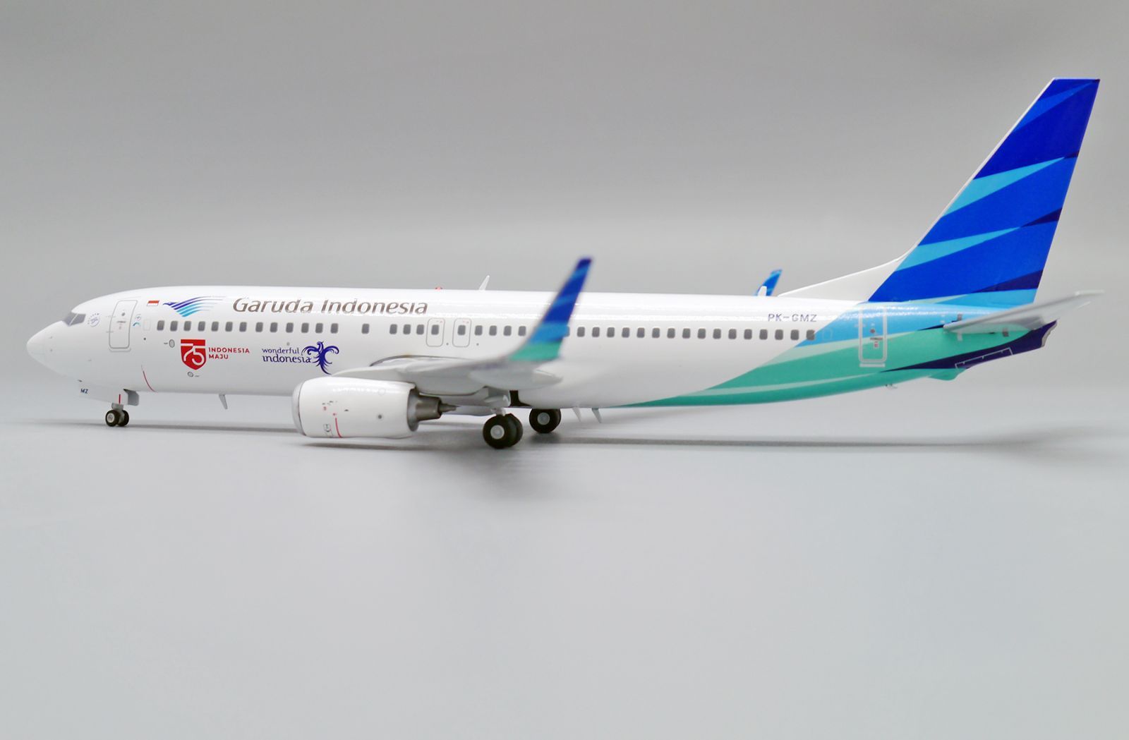 Jcwings ガルーダインドネシア航空 737-800 PK-GMZ 1/200 LH2258