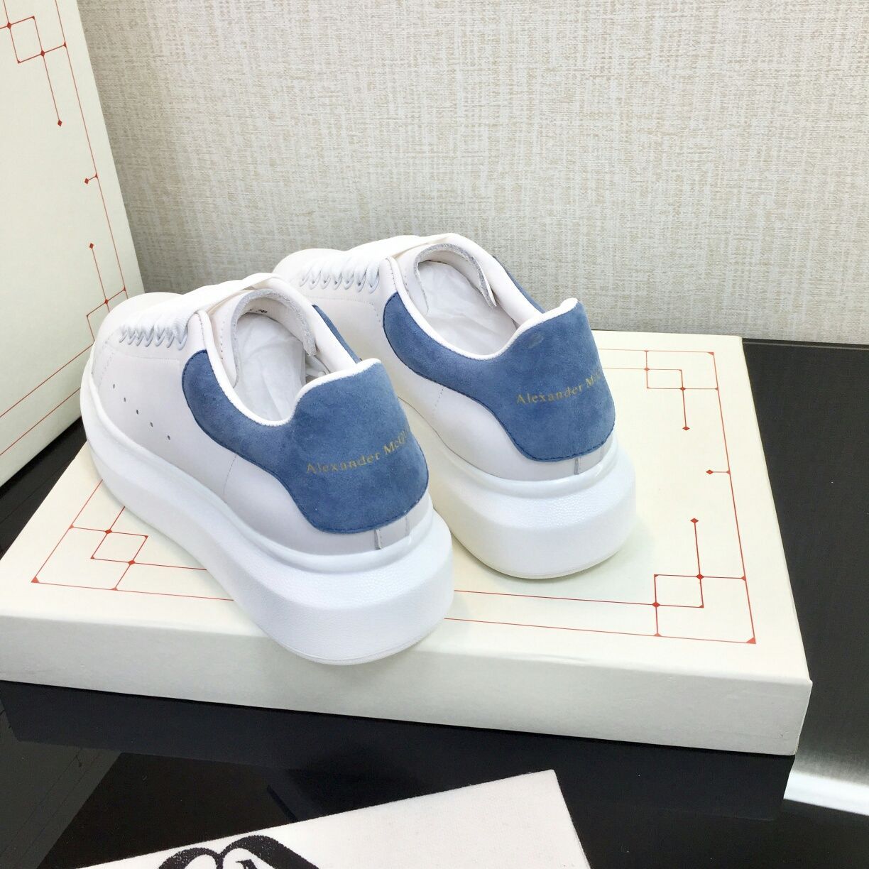 【初版】 ALEXANDER McQUEEN Alexander McQueen アレキサンダー マックイーン カジュアル