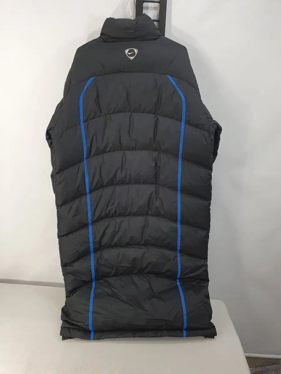 ナイキ トータル90 ロング丈ダウンベンチコートジャケット ブラック L