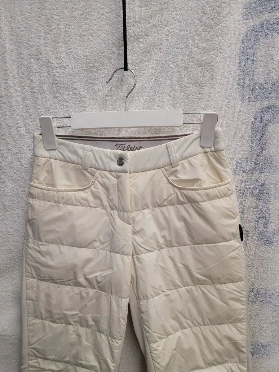 Titleist タイトリスト ゴルフ ダウン パンツ レディース 64 25