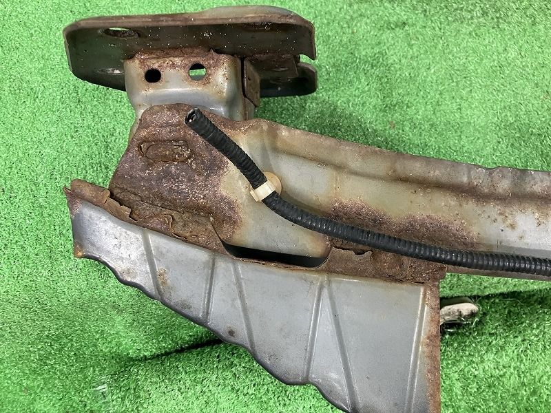 ハイブリッドX 4WD