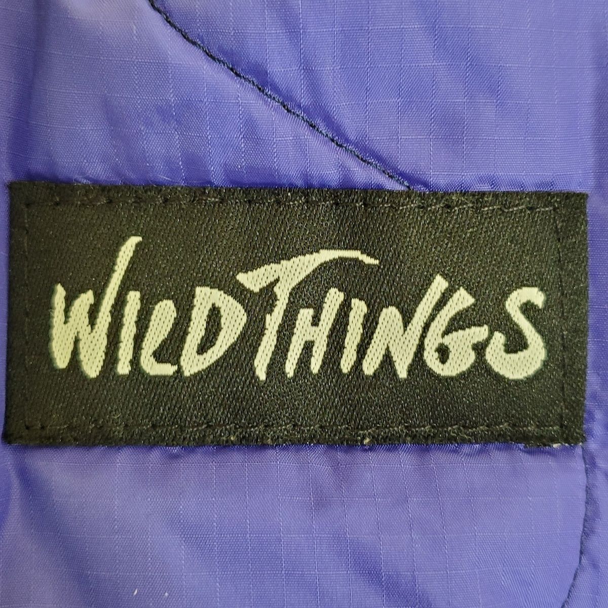 WILD THINGS(ワイルドシングス) ブルゾン サイズL メンズ美品  - ダークグリーン×パープル 長袖/リバーシブル/キルティング/中綿/冬