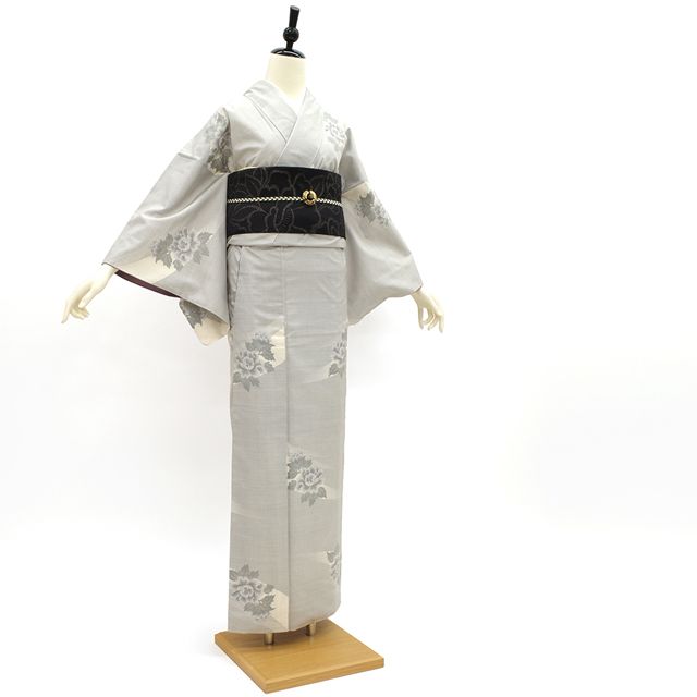 新古品】 本場大島紬 着物 正絹 袷 白大島 二代目 桑原啓之介