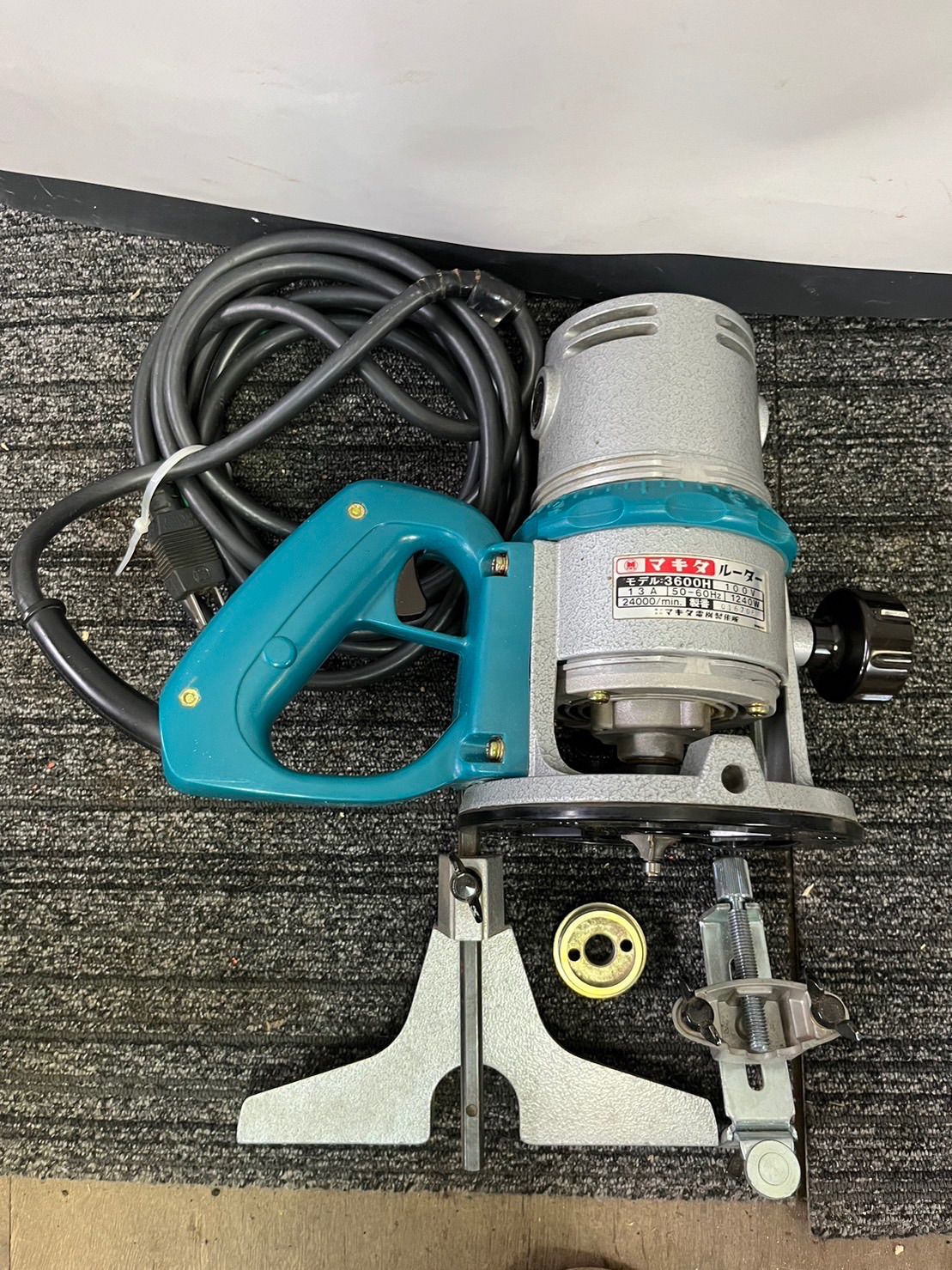 makita マキタ ルーター 3600H 100V 13A 切断機 電動工具 DIY makita マキタ ルーター 3600H 100V 13A 切断機 電動工具 DIY
