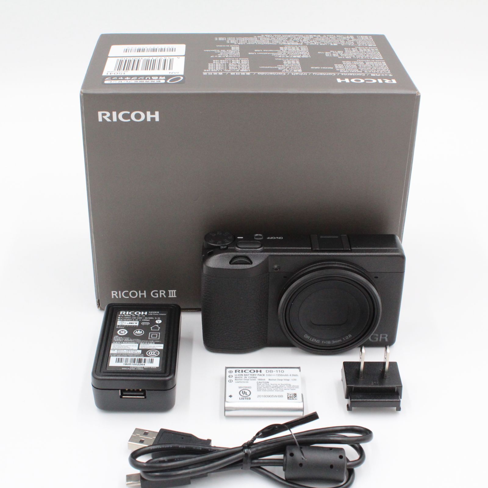 ショット数2611回、元箱付き。☆新品級☆ RICOH リコー GR III 3