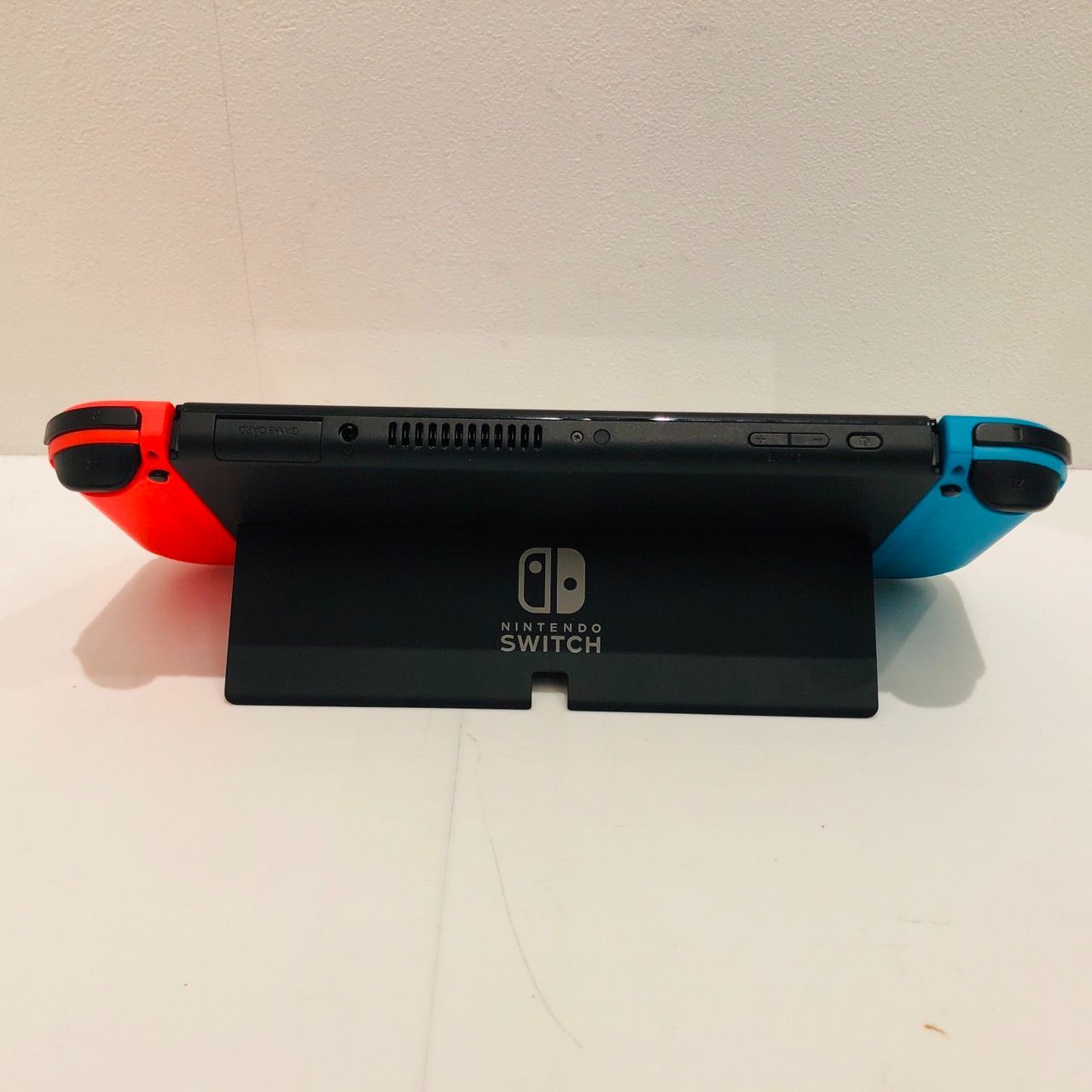 Nintendo Switch - Nintendo Switch 本体 有機ELモデル HEG-S-KABAA 任天堂 Nintendo Switch (有機ELモデル) HEG-S-KABAA [ネオン