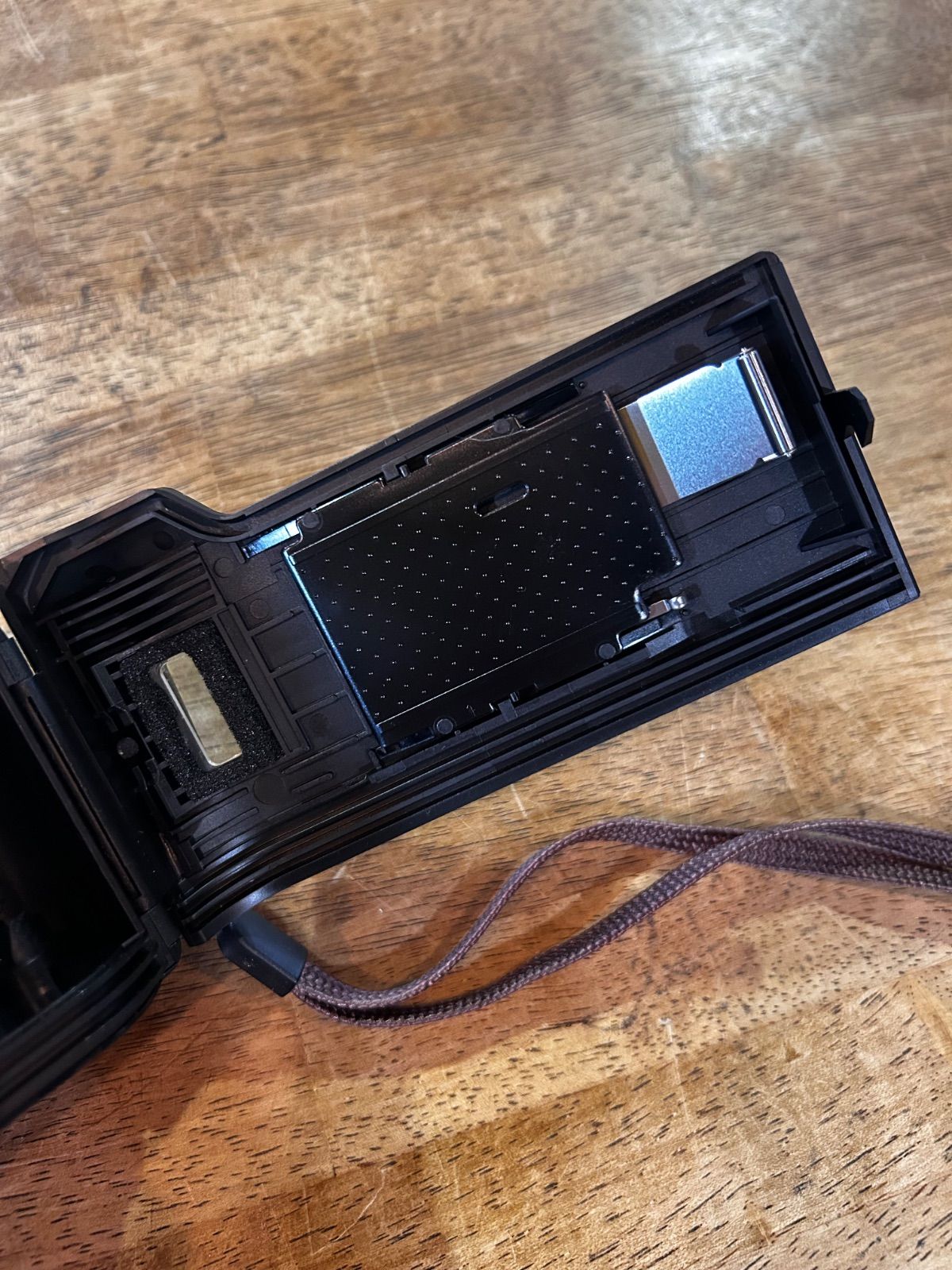 ジャンク品 canon autoboy フィルムカメラ ケース付き - メルカリ