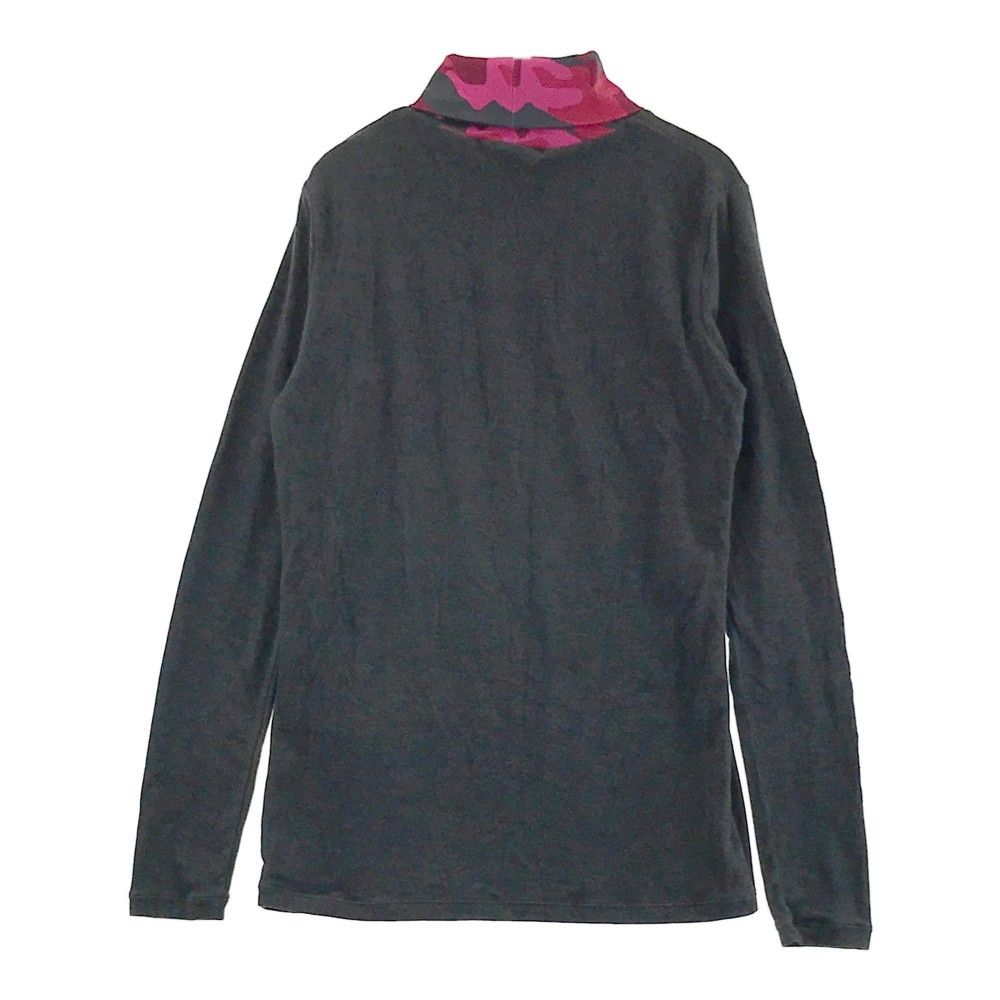 ハイネック長袖Tシャツ