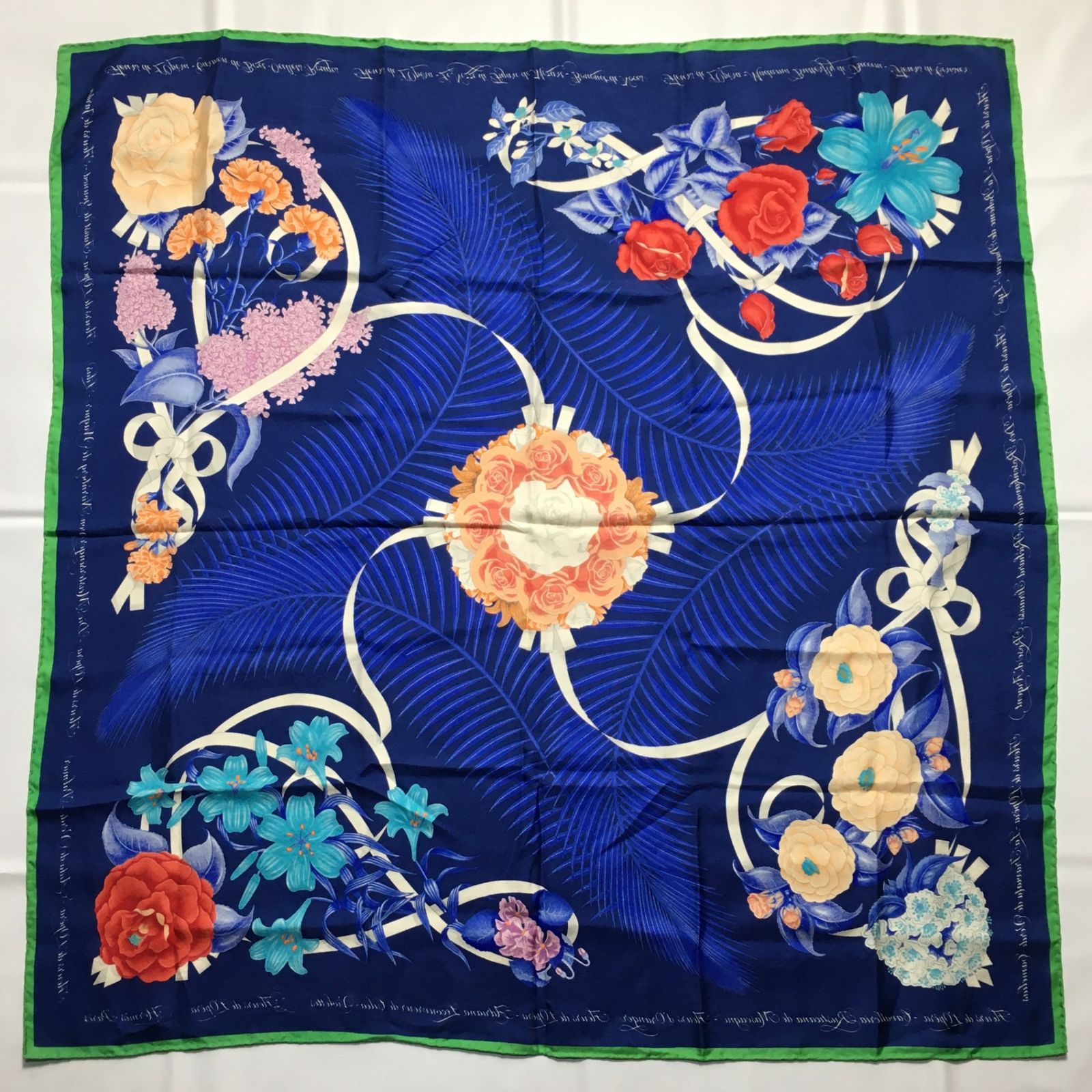 2508-357｜美品｜エルメス カレ 90 スカーフ シルク グリーン 花柄  