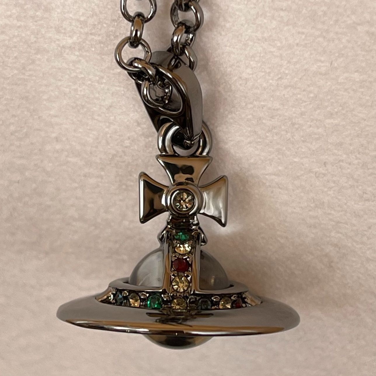 美品 Vivienne Westwood ニュータイニーオーブ ネックレス Vivienne Westwood】New tiny orb pendant タイニーオーブ