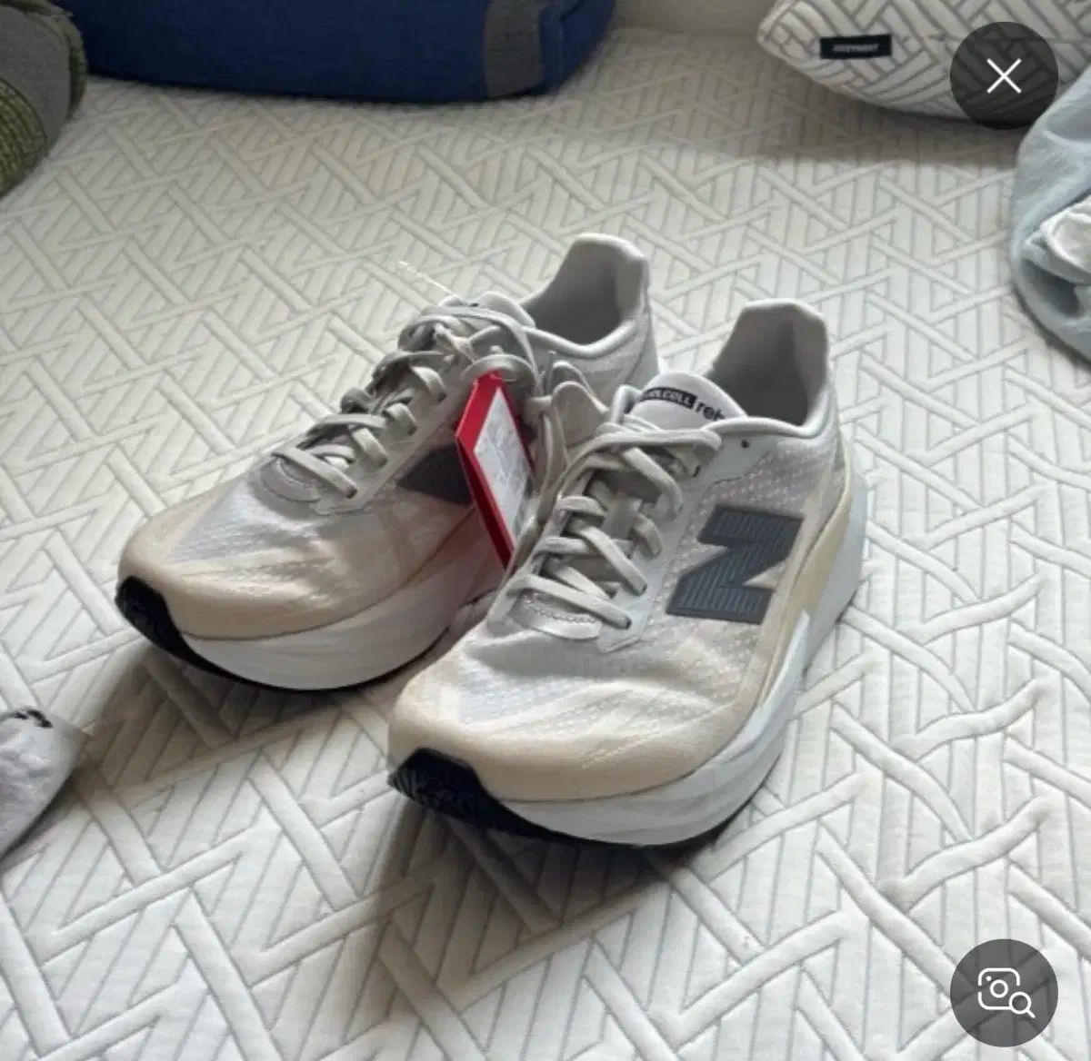 ニューバランス ランニングシューズ レベルv5 275