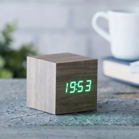 TKC097 マグヌス・マクシムス帝のフォリス青銅貨 TKC097 マグヌス