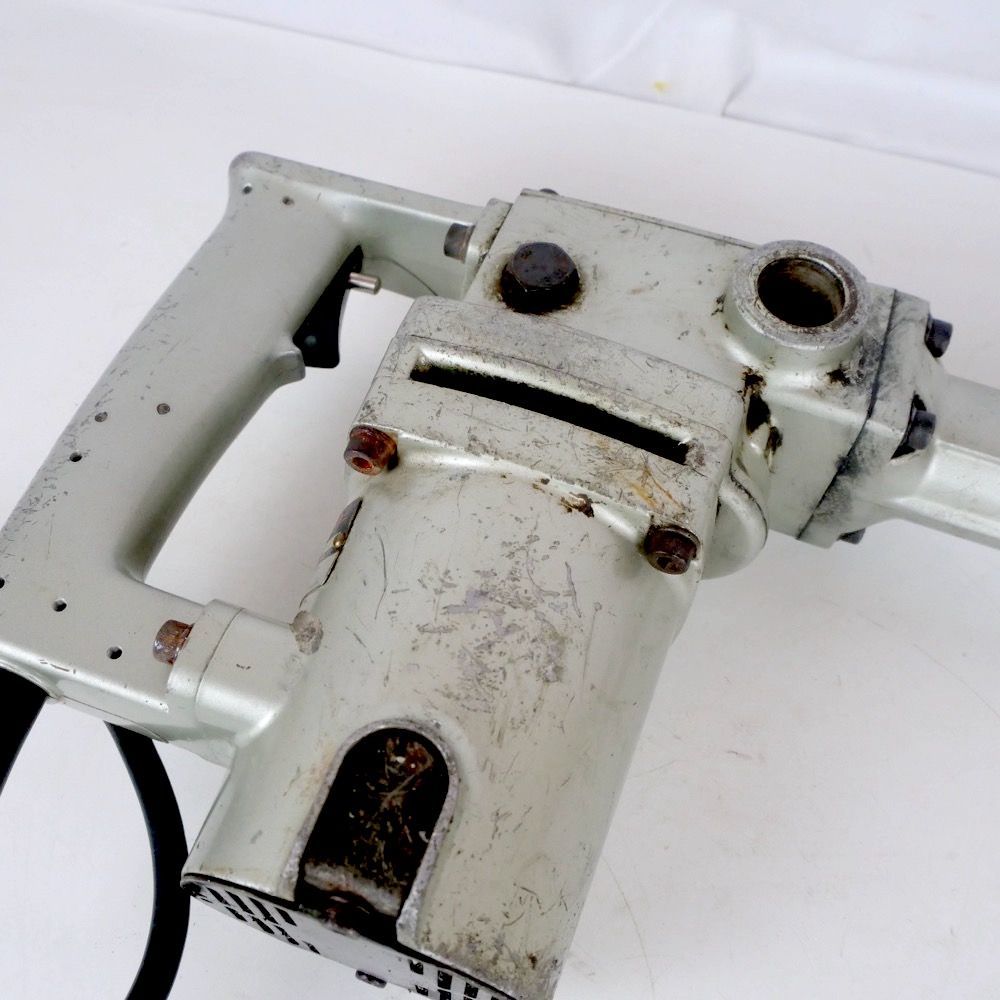 A コンクリートハンマ