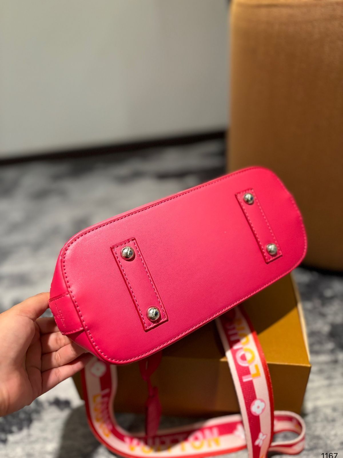 すなわちハンドバッグバッグバッグバッグ