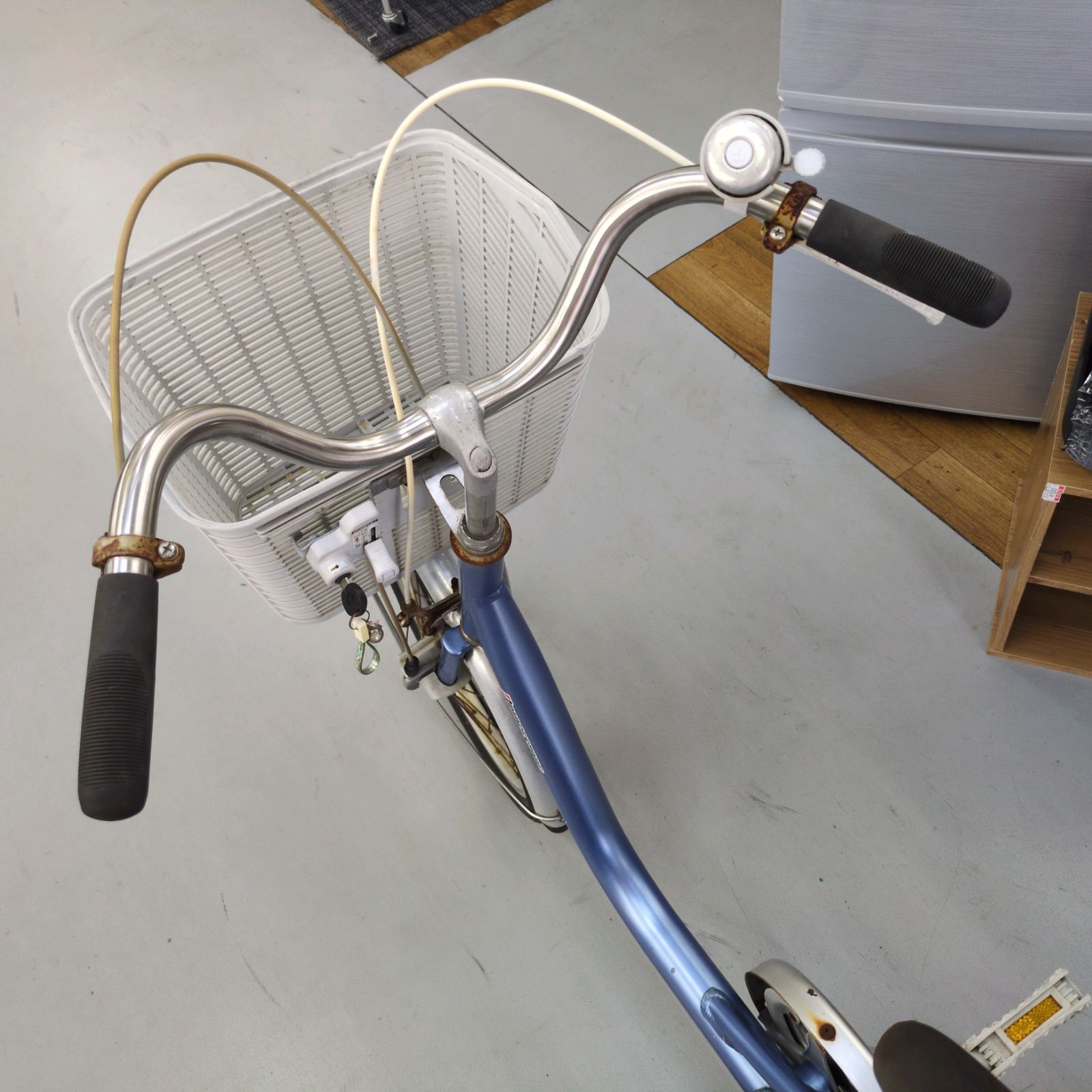 J554 ☆サビキズ使用感☆三輪自転車☆BRIDGESTONE☆LEDダイナモ☆前18+