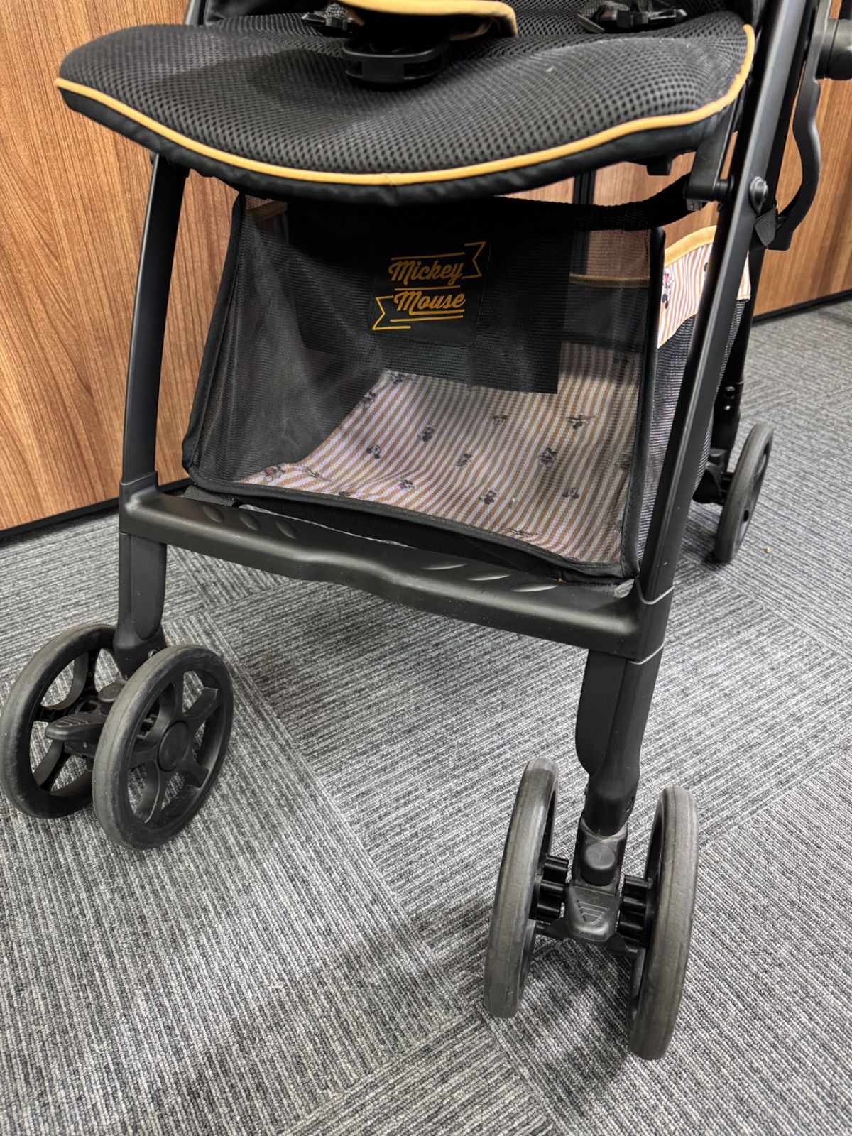 ⭐︎西松屋 SmartAngel ベビーカー デ・ヨーネ レジェeミッキー