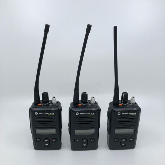 モトローラ　GDB3500 6台セット 2点 モトローラ GDB3500 免許局 MOTOROLA デジタル無線機