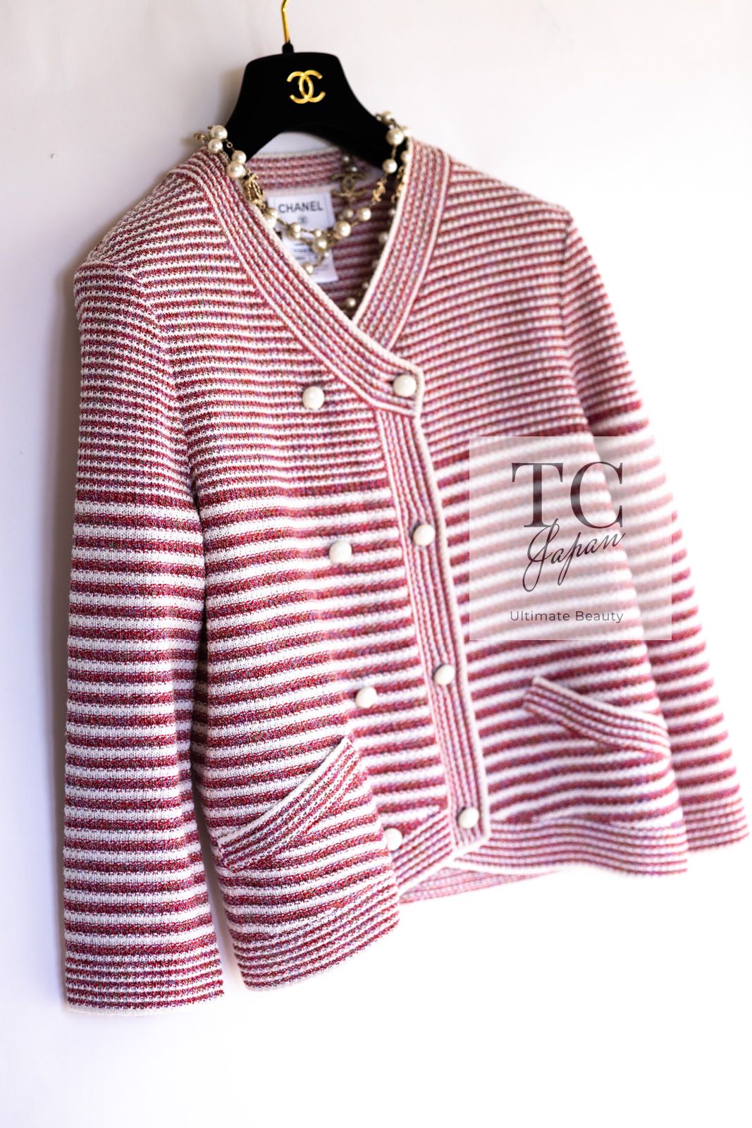 シャネル カーディガン CHANEL レッド ストライプ 春夏 サマー 柔らか！さらりニット カールラガーフェルド 美人見え 43万 超美品 36 38 シャネル カーディガン CHANEL レッド ストライプ 春夏 サマー 柔らか