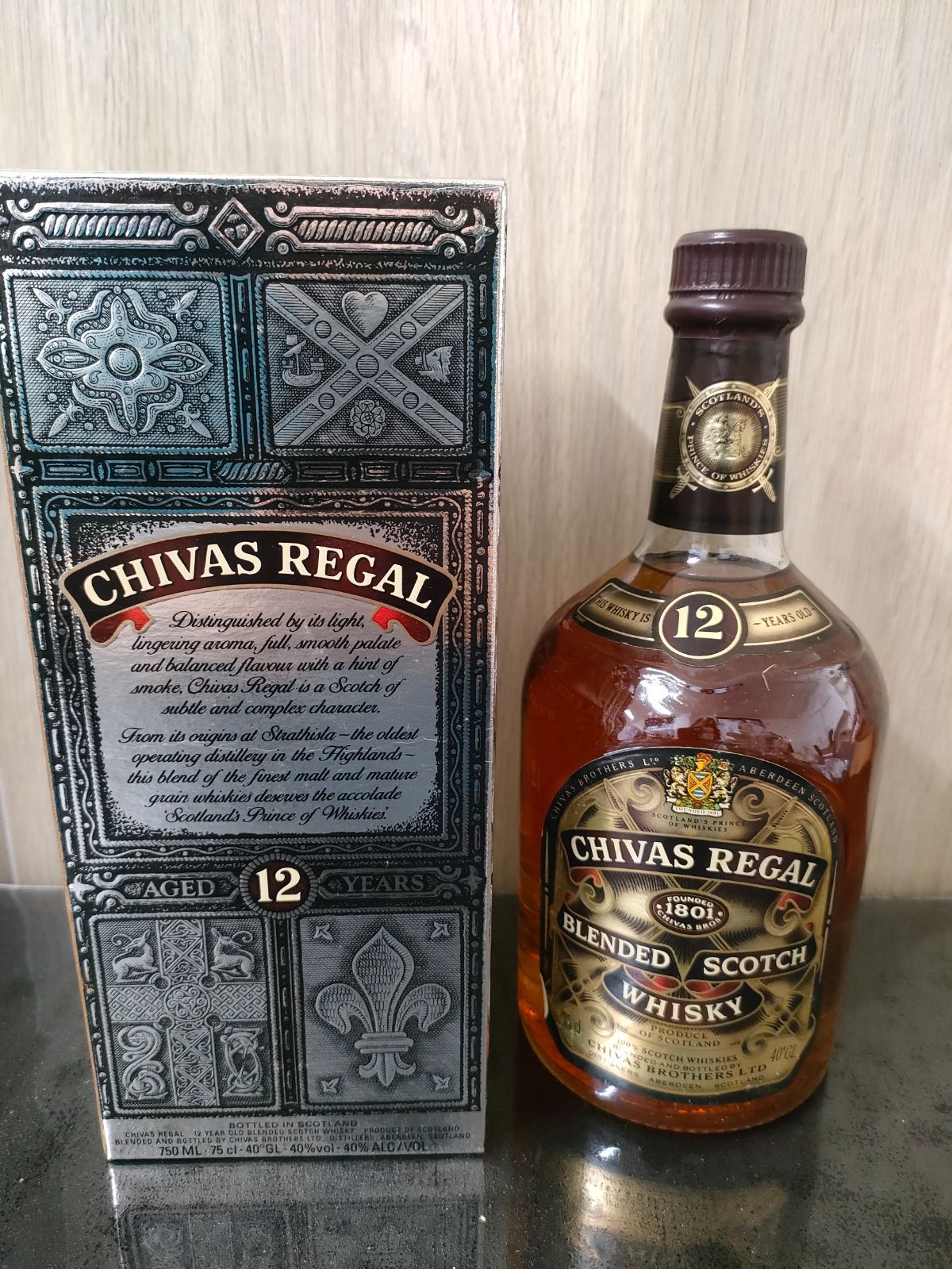 大特価市未開栓 古酒 Chivas Regal シーバス リーガル１２年 1801 ウイスキー