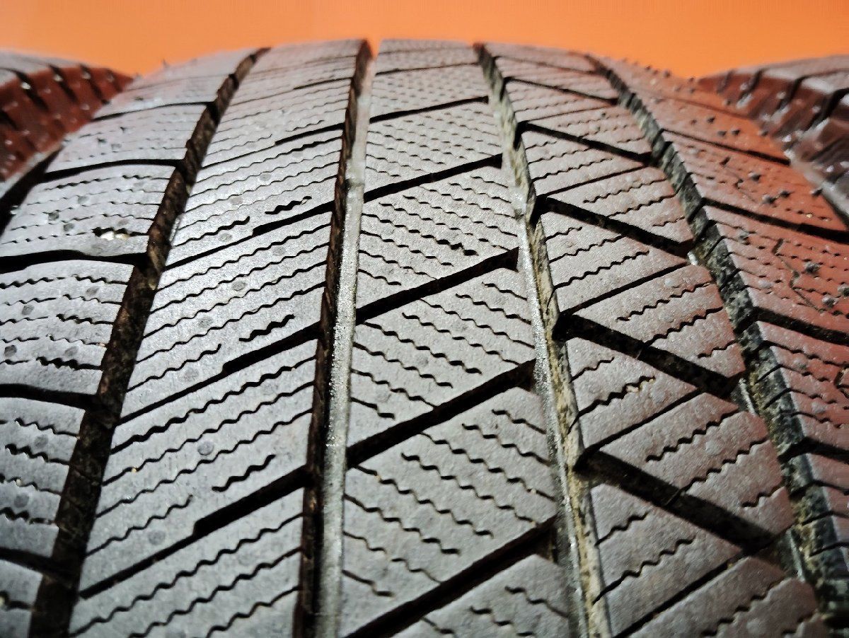 BS BLIZZAK VRX3 195/65R16】スタッドレス【トヨタ ライズ 純正