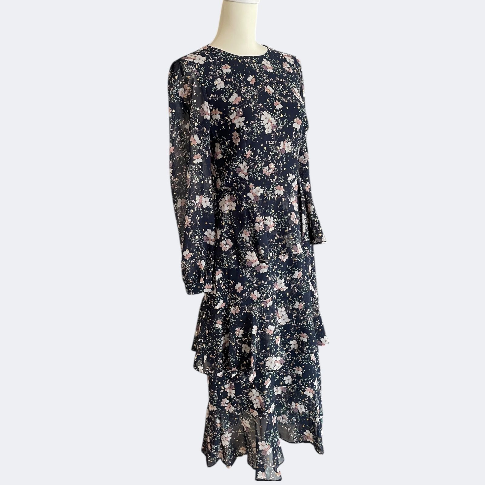 上品ネイビー小花柄 ティアードフ