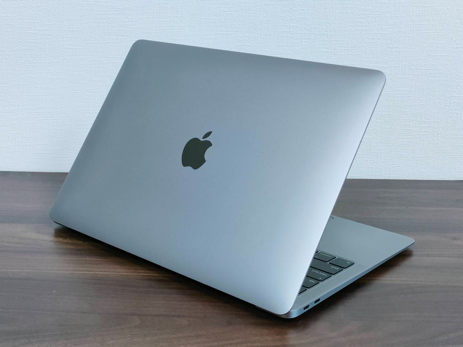 MacBook Air 2108 13インチ Core i5 128G 良品 USキー スペース
