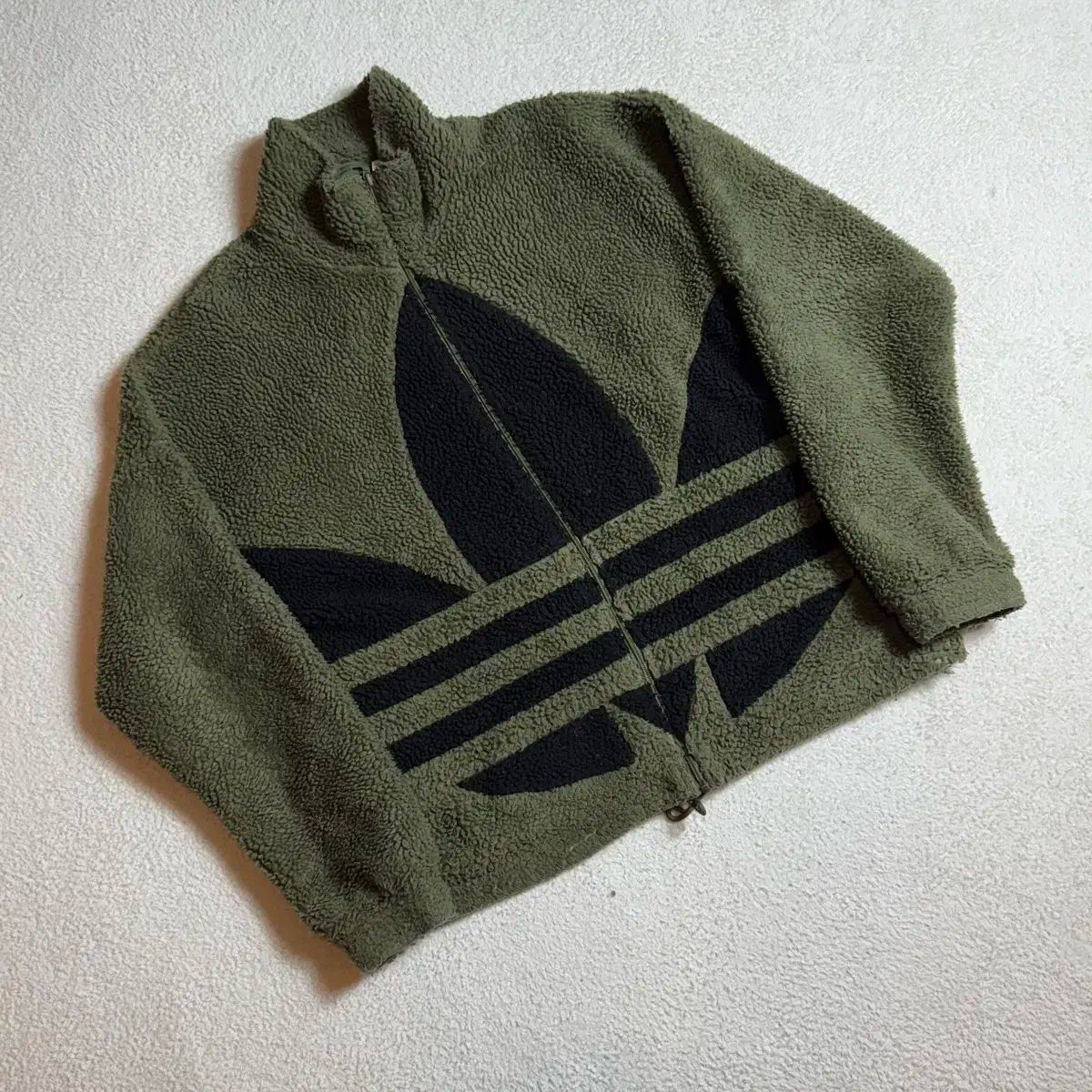 adidas(アディダス) ダークグリーン フリース セール ジップアップ