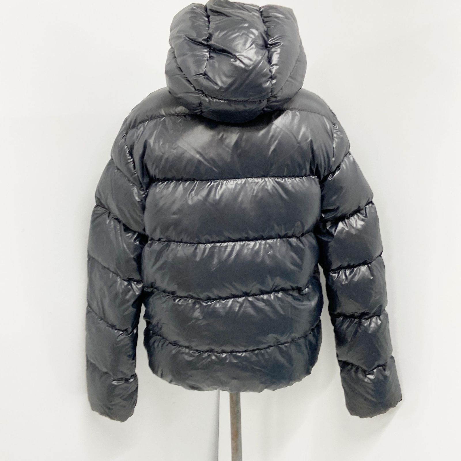 美品 DUVETICA デュベティカ ナイロン ダウンジャケット 48 ブラック 
