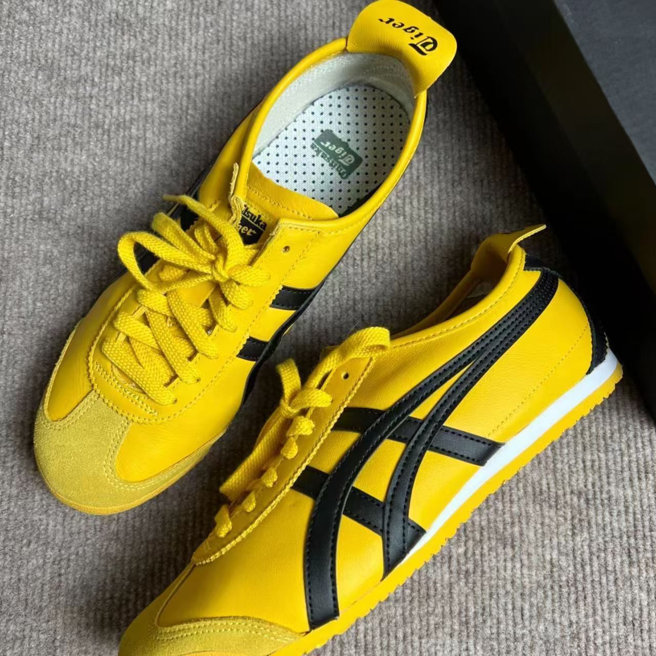 Onitsuka Tiger Mexico 66 