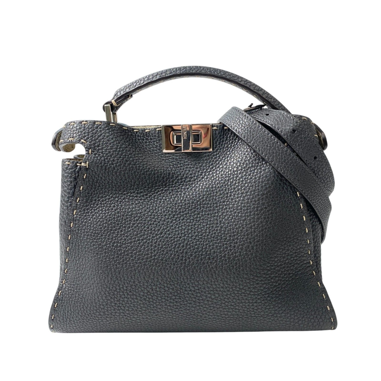 m*o様 フェンディ ピーカブー エッセンシャリー 8BN302 ブラック フェンディ ピーカブー エッセンシャリー 2way 8BN302 ブラック