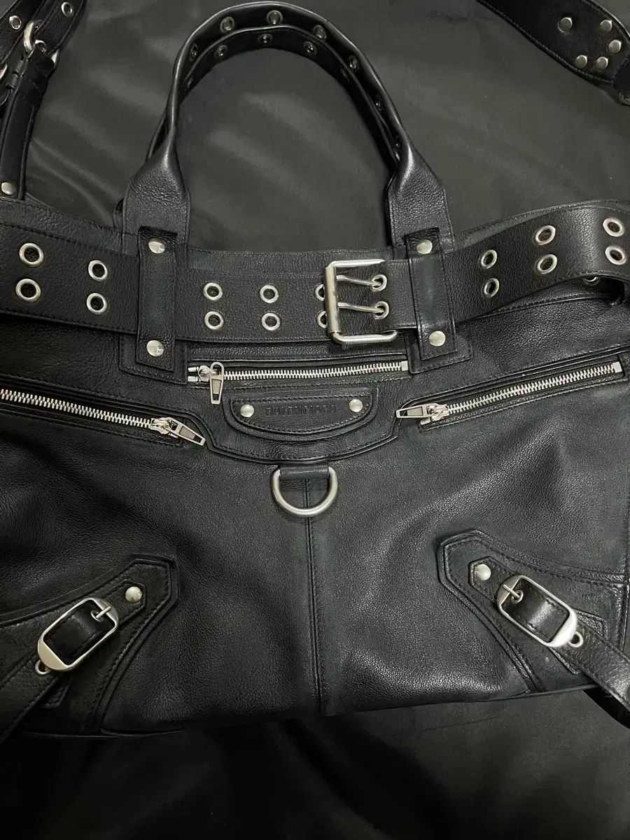 BALENCIAGA(バレンシアガ) emo 叔母 トートバッグ ラージ