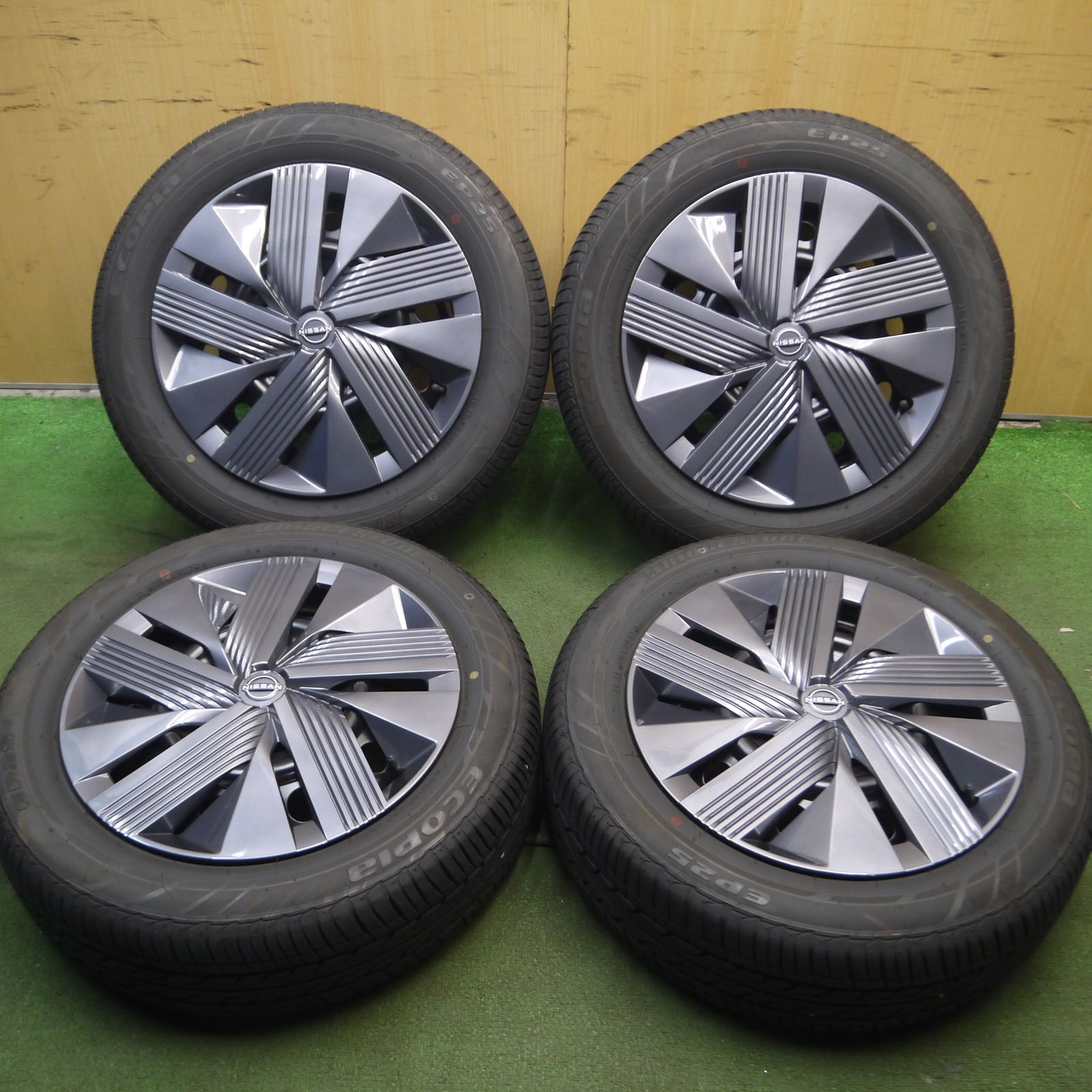 *送料無料*バリ溝！22年！美品！9.5分日産 E13 ノート 純正 スチール 185/60R16 ブリヂストン エコピア EP25 16インチ PCD100/4H4011715Hノ
