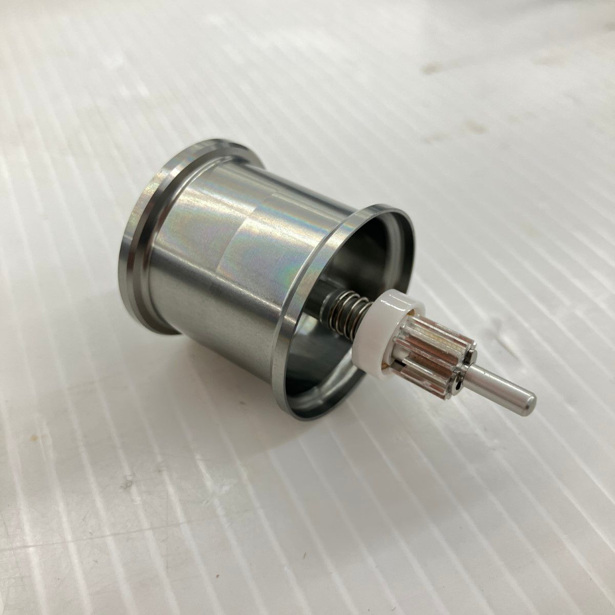 σσABU ベイトリール Abu Garcia アンバサダー2500C 使用感有