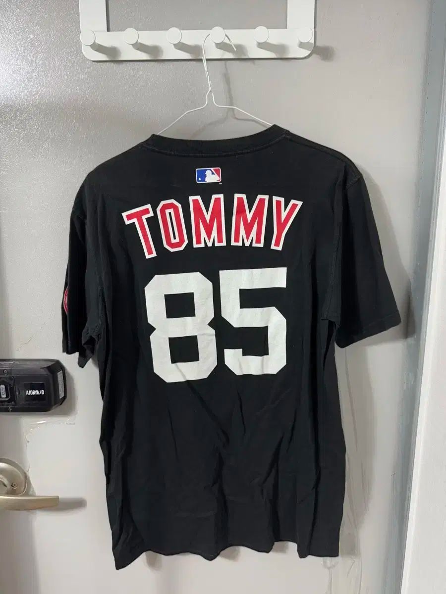 Majestic マジェスティック MLB タミー ヒルフィガー x ニューヨーク ニューヨーク ヤンキース 100 サイズ No 85