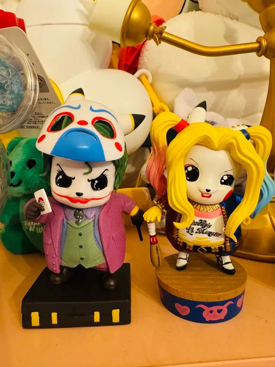 ジョーカー ハーレークイーン ピカチュウフィギュアセット ピカチュウ ジョーカー+ハーレークイン フィギュア - メルカリ