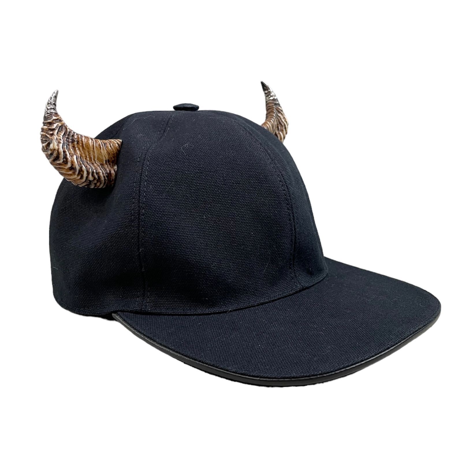 GIVENCHY HORN CAP ジバンシィ ホーン キャップ - メルカリ